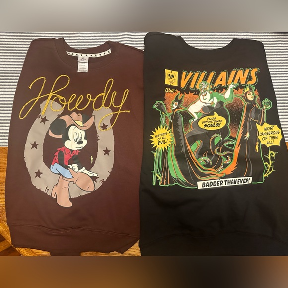 Disney Tops - New Disney Womens Small Mickey & Villains Graphic Crewneck Sweatshirts 4 6
